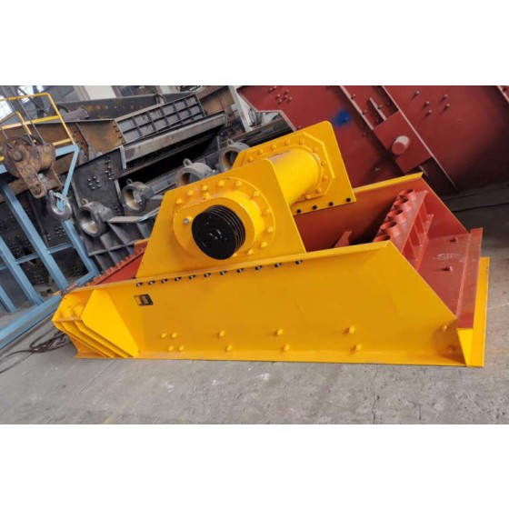 Elektromagnetischer Schwingspeiser